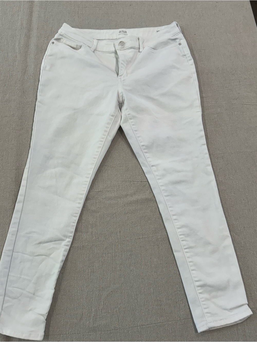 a.n.a White Skinny Jeans
